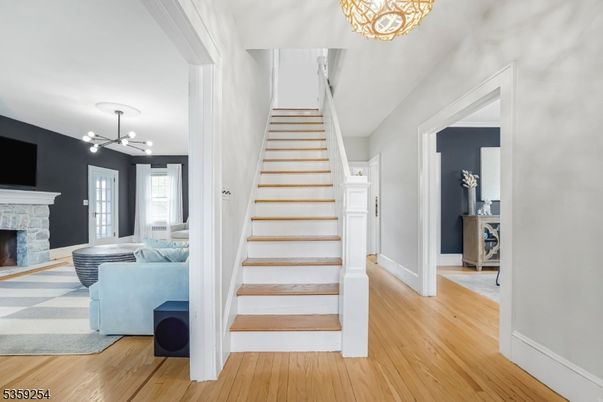 Fireplace, Interior, Pendant Lights, Wood Texture Flooring