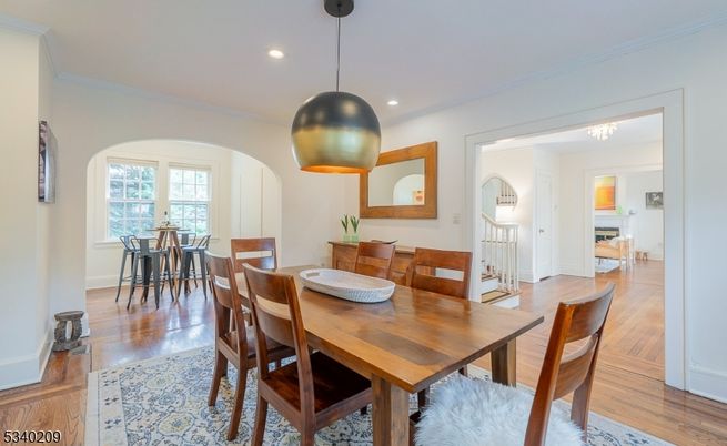 Dining room, Interior, Pendant Lights, Recessed Lighting, Wood Texture Flooring