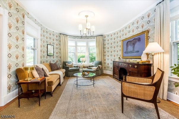Chandelier, Interior, Living room
