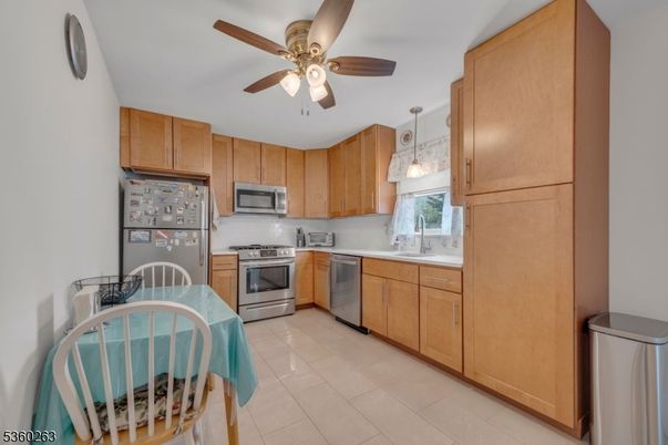 Interior, Kitchen, Pendant Lights, Stainless Steel Appliances