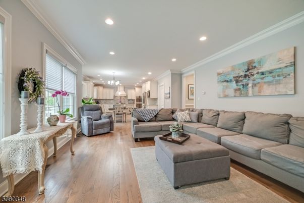 Interior, Kitchen, Living room, Pendant Lights, Recessed Lighting, Wood Texture Flooring