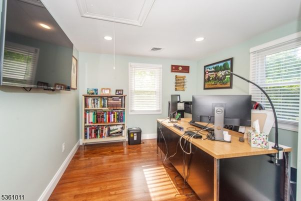 Home Office, Interior, Recessed Lighting, Wood Texture Flooring