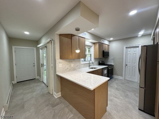 Interior, Kitchen, Pendant Lights, Recessed Lighting, Stainless Steel Appliances