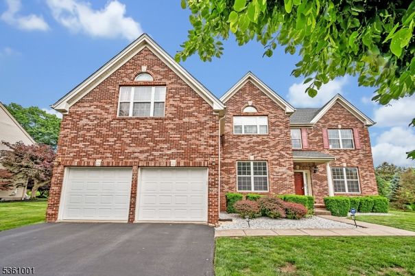 Attached, Exterior, Facade, Brick Facade, Brick Traditional