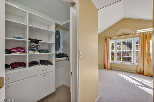 Interior, Walk-in Closets