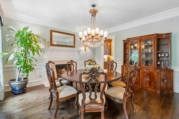 Chandelier, Dining room, Fireplace, Interior, Wood Texture Flooring