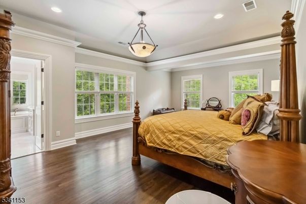 Bedroom, Interior, Pendant Lights, Recessed Lighting, Wood Texture Flooring