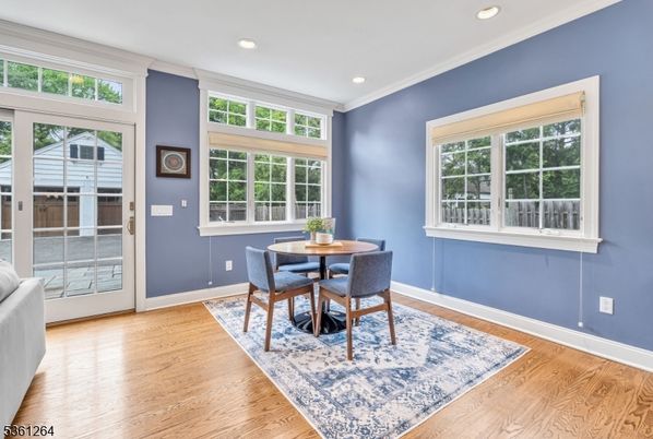 Dining room, Interior, Recessed Lighting, Wood Texture Flooring