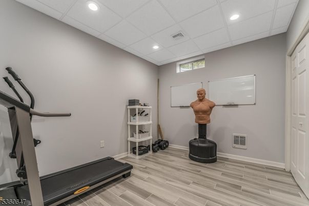Fitness Equipment, Interior, Recessed Lighting, Wood Texture Flooring