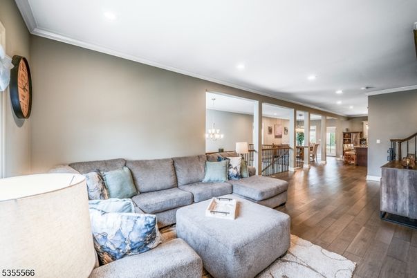 Chandelier, Interior, Living room, Recessed Lighting, Wood Texture Flooring