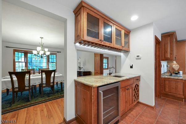 Chandelier, Dining room, Interior, Kitchen, Recessed Lighting, Wood Texture Flooring