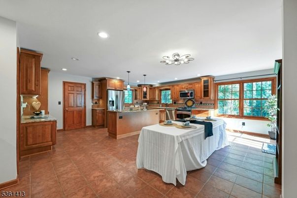Interior, Kitchen, Pendant Lights, Recessed Lighting, Stainless Steel Appliances