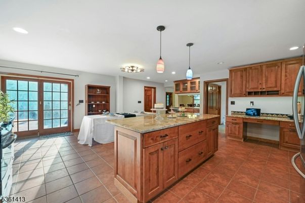 Interior, Kitchen, Pendant Lights, Recessed Lighting