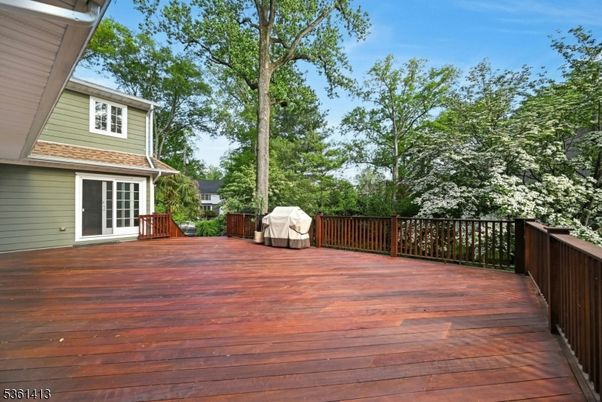 Exterior, Wood Texture Flooring