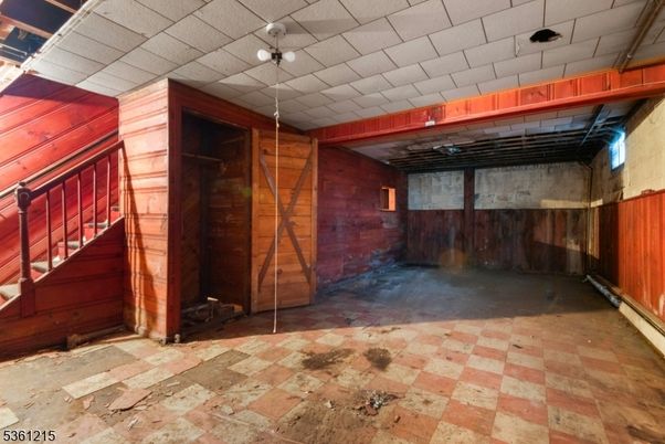 Interior, Wooden Walls