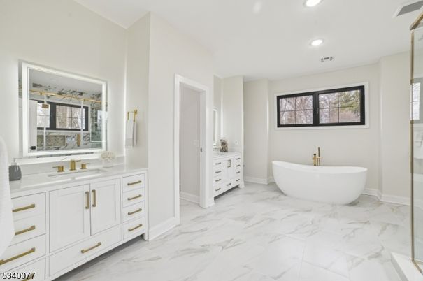 Bathroom, Dual Sink Vanities, Free Standing Baths, Interior, Marble, Recessed Lighting