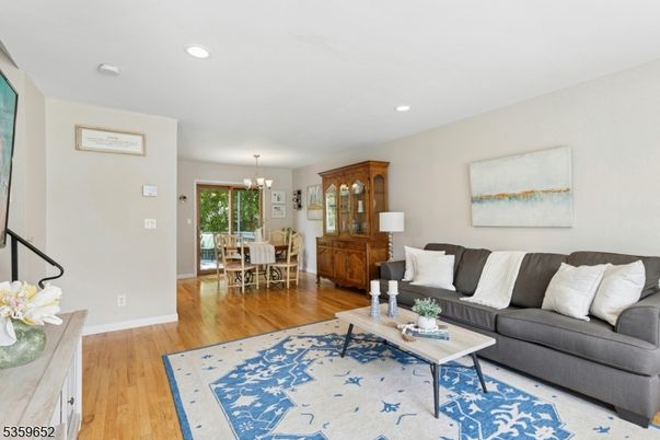 Chandelier, Dining room, Interior, Living room, Recessed Lighting, Wood Texture Flooring
