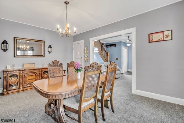 Chandelier, Dining room, Interior