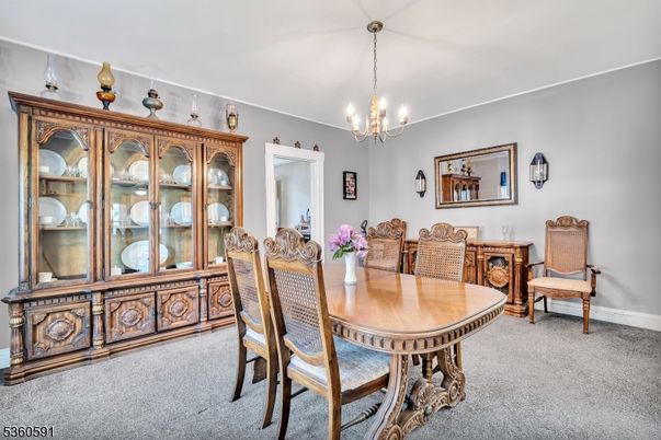 Chandelier, Dining room, Interior