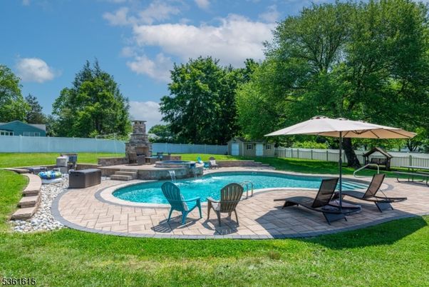 Exterior, Fireplace, Pool