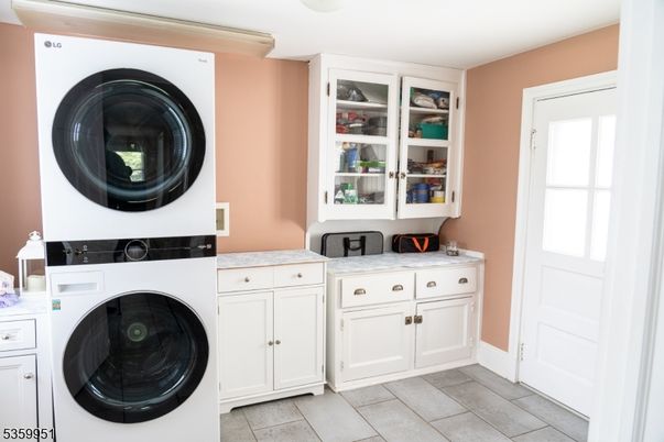 Interior, Utility Closets, Washer