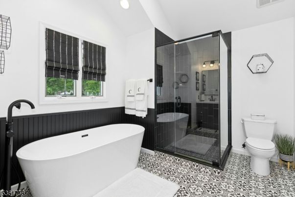 Bathroom, Free Standing Baths, Glass Shower, Interior, Recessed Lighting