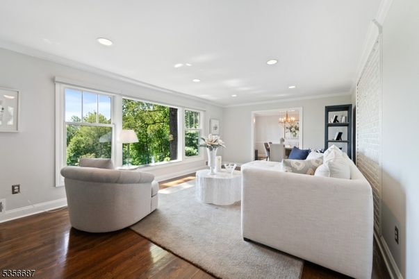 Chandelier, Dining room, Interior, Living room, Recessed Lighting, Wood Texture Flooring