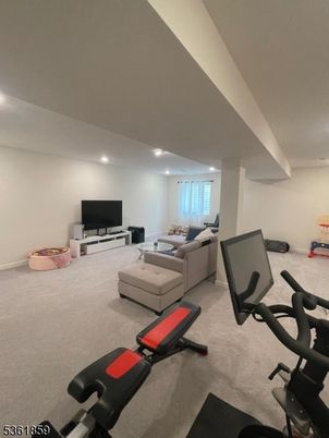 Fitness Equipment, Interior, Living room, Recessed Lighting