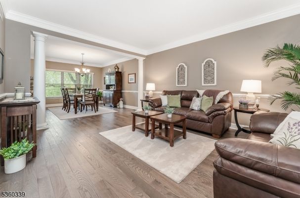 Chandelier, Dining room, Interior, Living room, Wood Texture Flooring