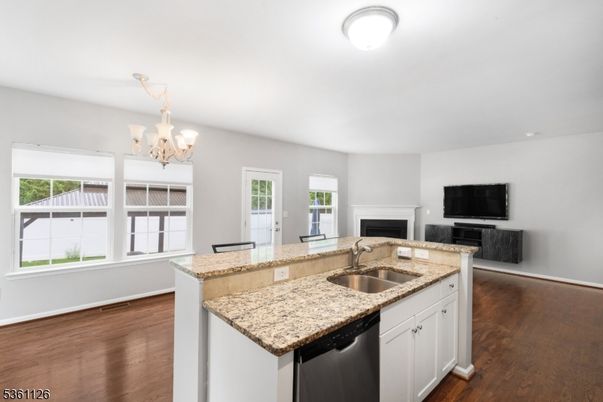 Chandelier, Interior, Kitchen, Wood Texture Flooring
