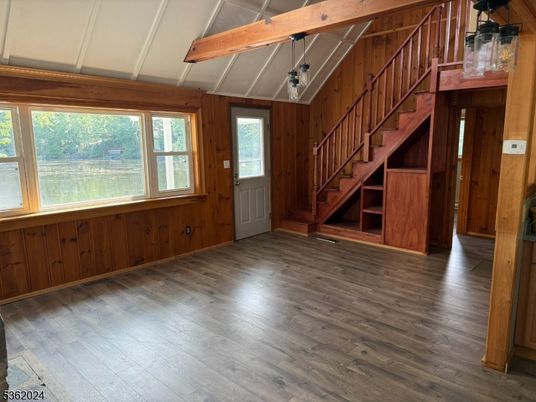 Empty room, Interior, Wooden Beams, Wood Texture Flooring, Wooden Walls