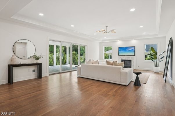 Fireplace, Interior, Living room, Pendant Lights, Recessed Lighting, Wood Texture Flooring