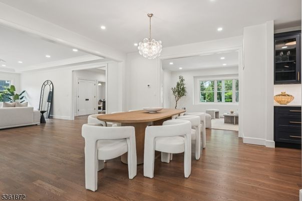 Chandelier, Dining room, Interior, Pendant Lights, Recessed Lighting, Wood Texture Flooring