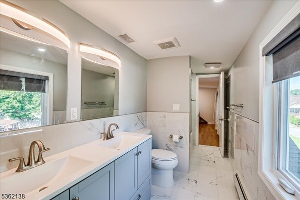 Bathroom, Dual Sink Vanities, Interior, Marble, Recessed Lighting
