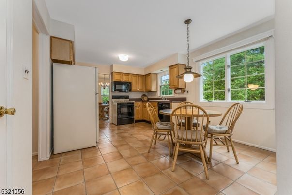 Dining room, Interior, Kitchen, Pendant Lights