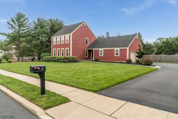 Exterior, Facade, Cape Cod