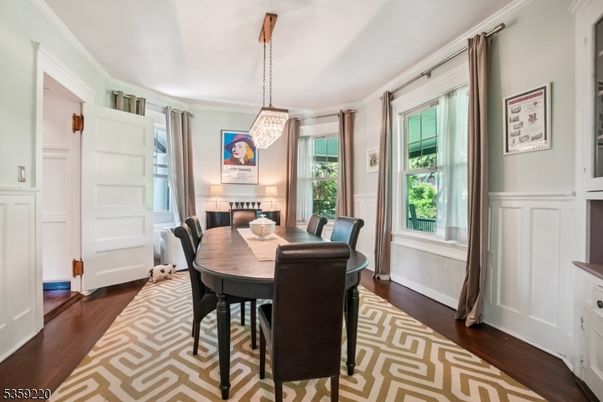 Chandelier, Dining room, Interior, Pendant Lights, Wood Texture Flooring