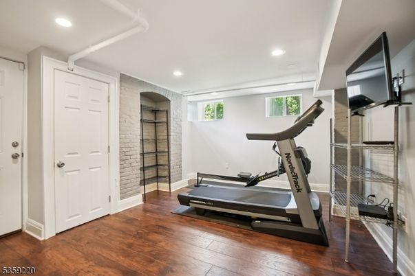 Fitness Equipment, Interior, Recessed Lighting, Stone Walls, Wood Texture Flooring
