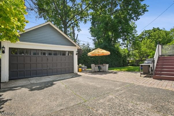 Backyard, Detached Garage, Exterior