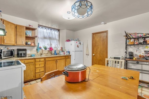 Interior, Kitchen
