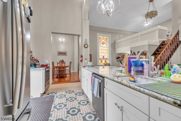 Dining room, Interior, Kitchen, Pendant Lights, Stainless Steel Appliances