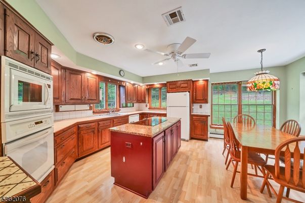 Dining room, Interior, Kitchen, Recessed Lighting, Wood Texture Flooring