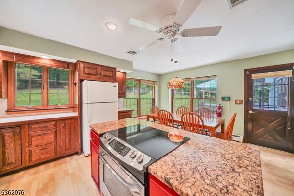 Dining room, Interior, Kitchen, Recessed Lighting, Wood Texture Flooring