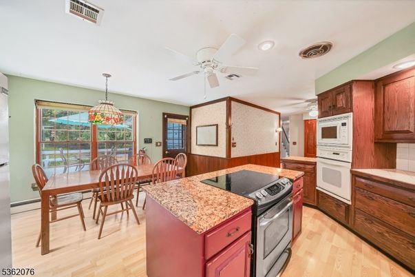 Dining room, Interior, Kitchen, Pendant Lights, Wood Texture Flooring