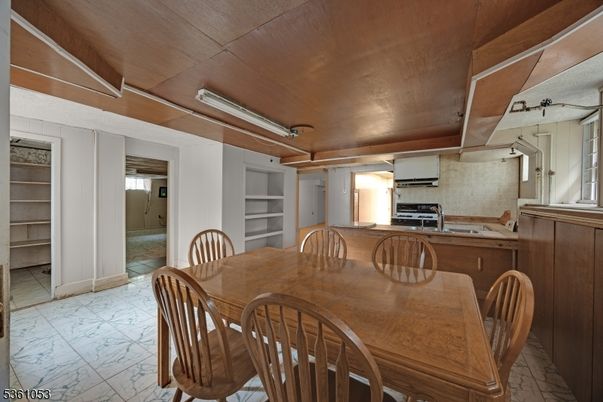 Dining room, Interior, Kitchen, Marble
