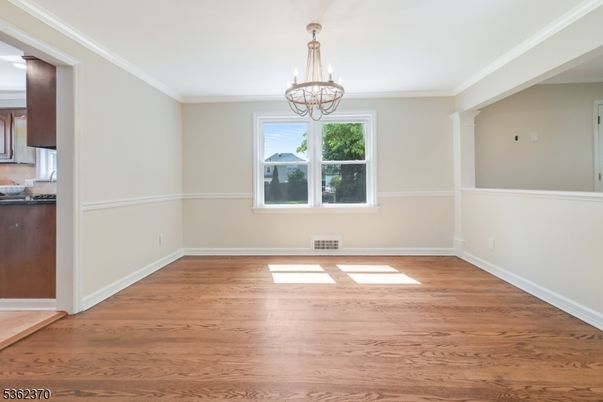 Chandelier, Empty room, Interior, Wood Texture Flooring