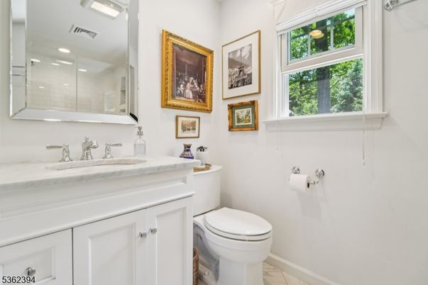 Bathroom, Interior, Marble, Recessed Lighting