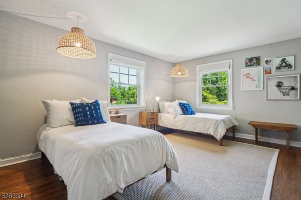 Bedroom, Interior, Pendant Lights, Wood Texture Flooring