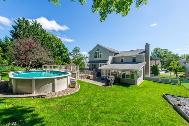 Backyard, Exterior, Pool