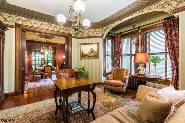 Chandelier, Dining room, Interior, Living room, Wood Texture Flooring